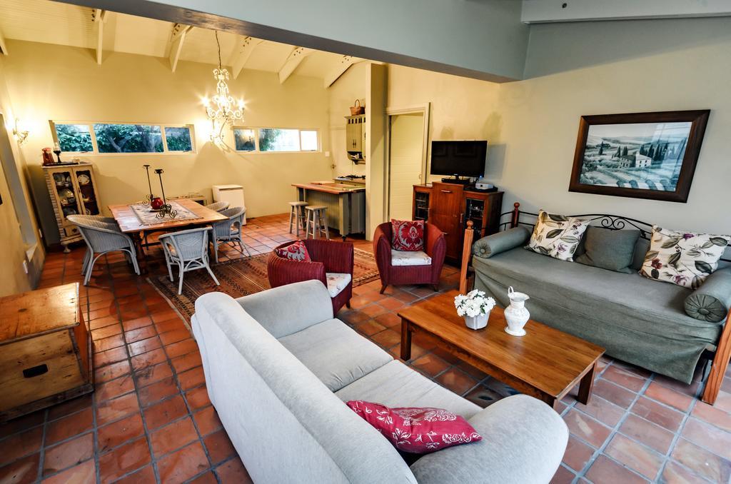 First Avenue Guesthouse Port Elizabeth Dış mekan fotoğraf