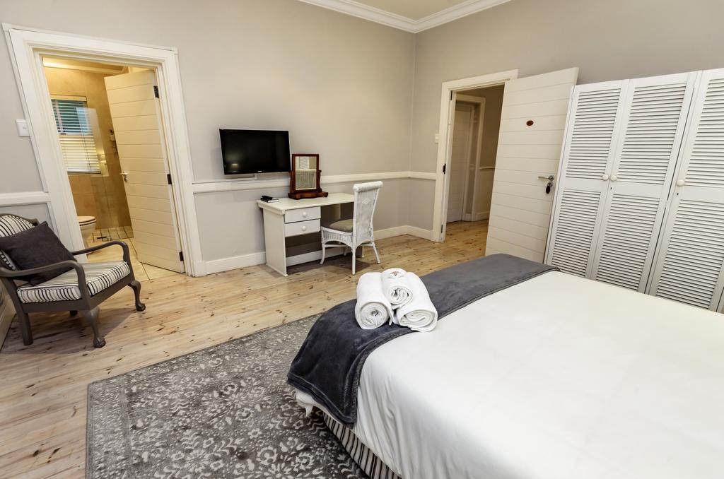 First Avenue Guesthouse Port Elizabeth Dış mekan fotoğraf