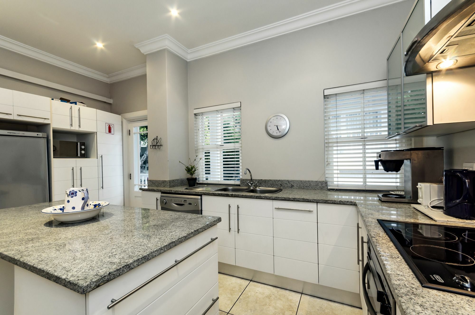 First Avenue Guesthouse Port Elizabeth Dış mekan fotoğraf